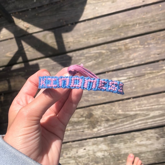 DIY Handmade Friendship Bracelets! - Picture 7 of 11